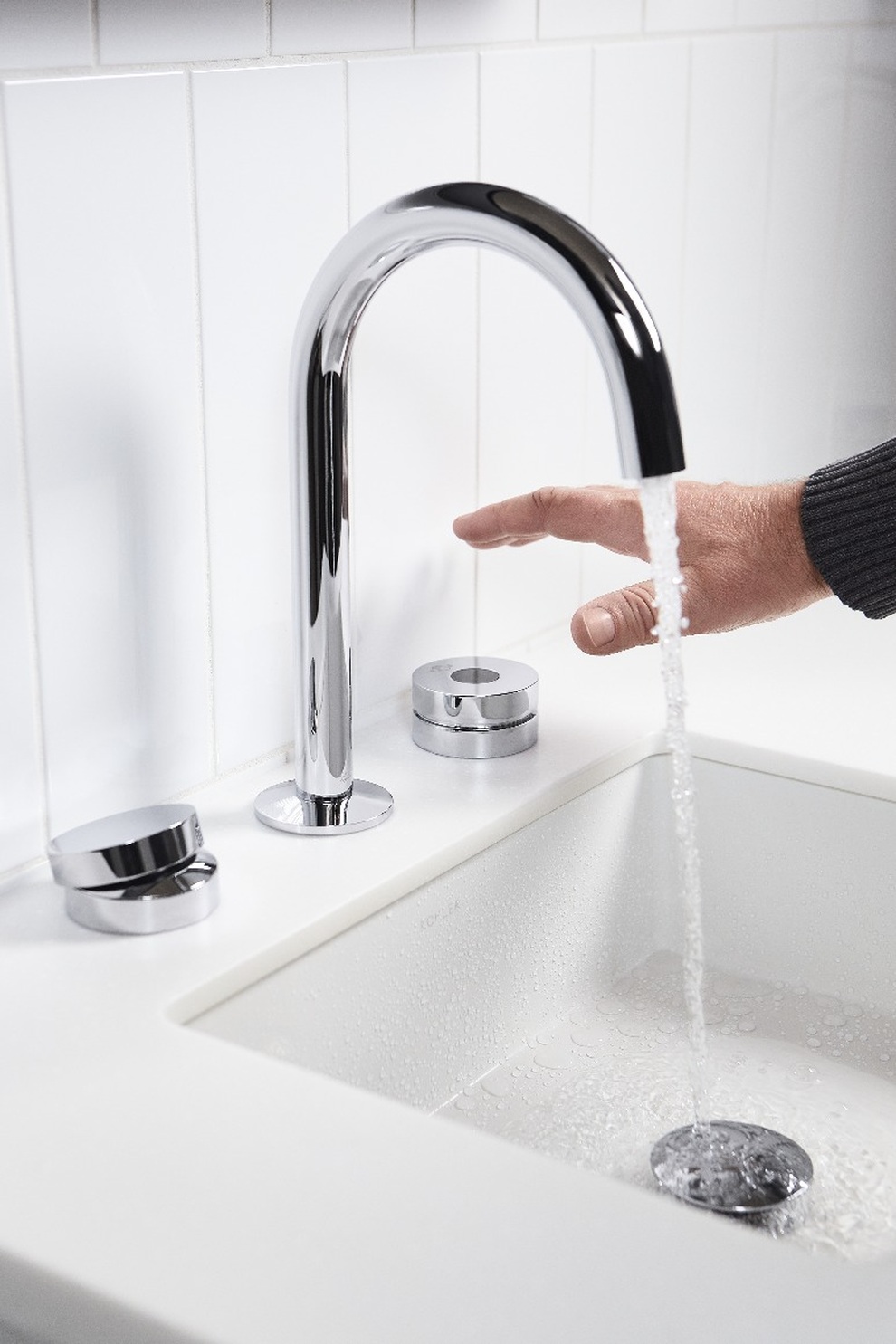 Xuất hiện phòng tắm không chạm mang tới trải nghiệm vệ sinh vượt trội - 1 Xuất hiện phòng tắm không chạm mang tới trải nghiệm vệ sinh vượt trội - 1
