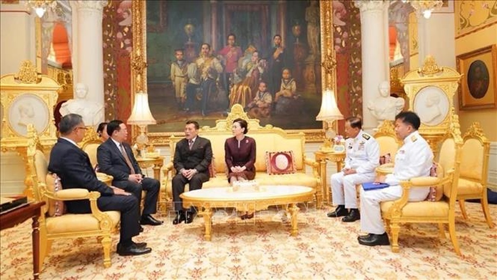 Chủ tịch Quốc hội Vương Đình Huệ hội kiến Nhà Vua Thái Lan Maha Vajiralongkorn - 1 Chủ tịch Quốc hội Vương Đình Huệ hội kiến Nhà Vua Thái Lan Maha Vajiralongkorn - 1