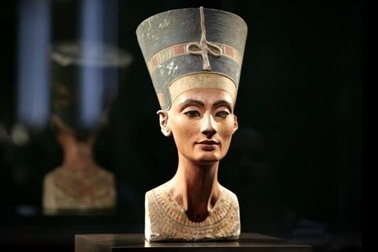 Những cổ vật vô giá chờ ngày hồi hương