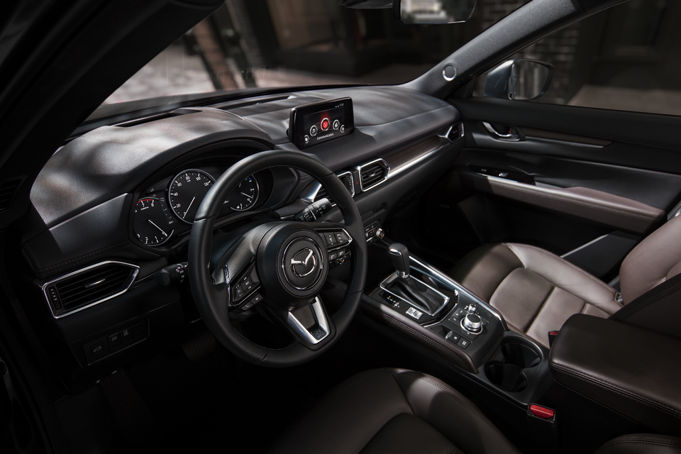 Mazda CX5 - Top 10 SUV tốt nhất 2020 ưu đãi đến 115 triệu đồng - 2 Mazda CX5 - Top 10 SUV tốt nhất 2020 ưu đãi đến 115 triệu đồng - 2