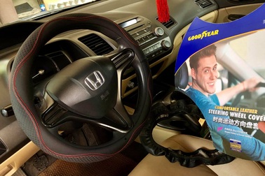 Có nên bọc vô lăng cho xe ô tô không? Những lưu ý khi mua bọc vô lăng