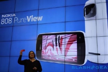 Nokia 808 Pure View “bùng nổ” với camera 41 megapixel