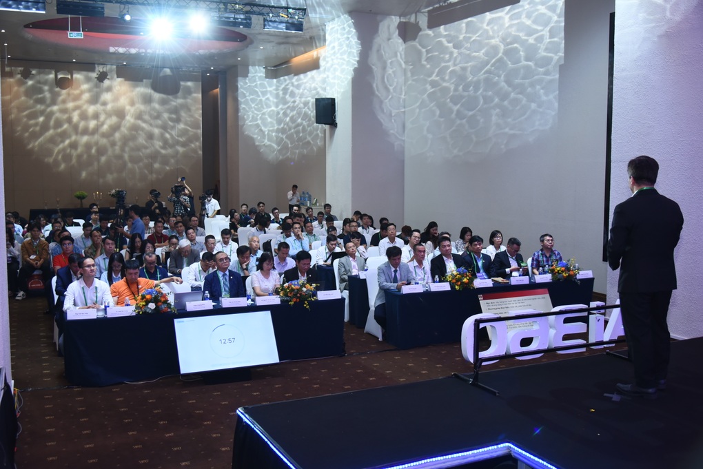 Luật AI phải bảo đảm con người luôn kiểm soát trí tuệ nhân tạo - 1 Luật AI phải bảo đảm con người luôn kiểm soát trí tuệ nhân tạo - 1