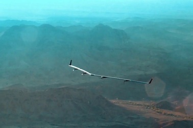 Facebook cất cánh thành công siêu máy bay không người lái