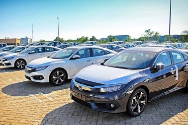 Xe nhập giảm mạnh trong tháng 8, thị trường chính vẫn có Trung Quốc