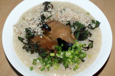 Về Hà Giang nếm thử món "cháo độc dược"