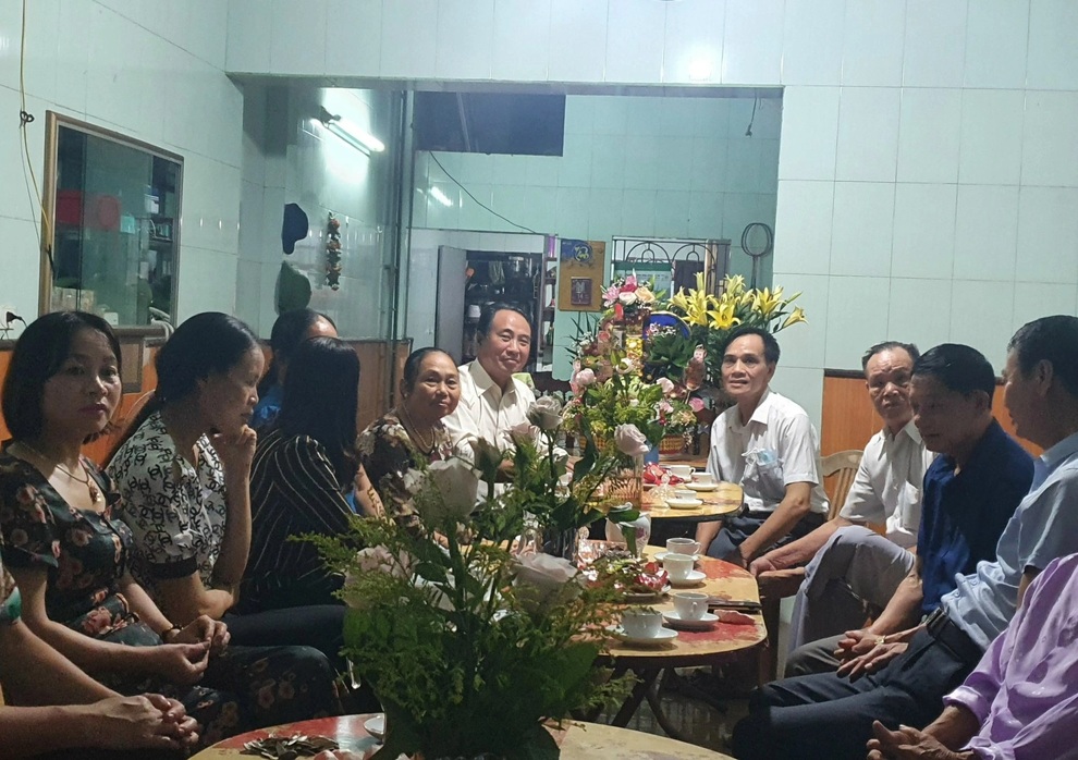 Mỗi người một cách riêng để đối mặt với Covid-19 - 2 Mỗi người một cách riêng để đối mặt với Covid-19 - 2