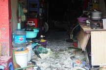 Ngổn ngang hiện trường vụ cháy 9 ngôi nhà trên đường Đê La Thành