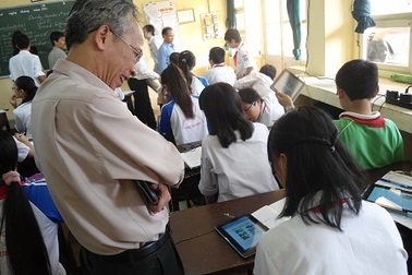 Hội đồng sơ khảo “thị sát” sản phẩm dự thi Nhân tài đất Việt 2012