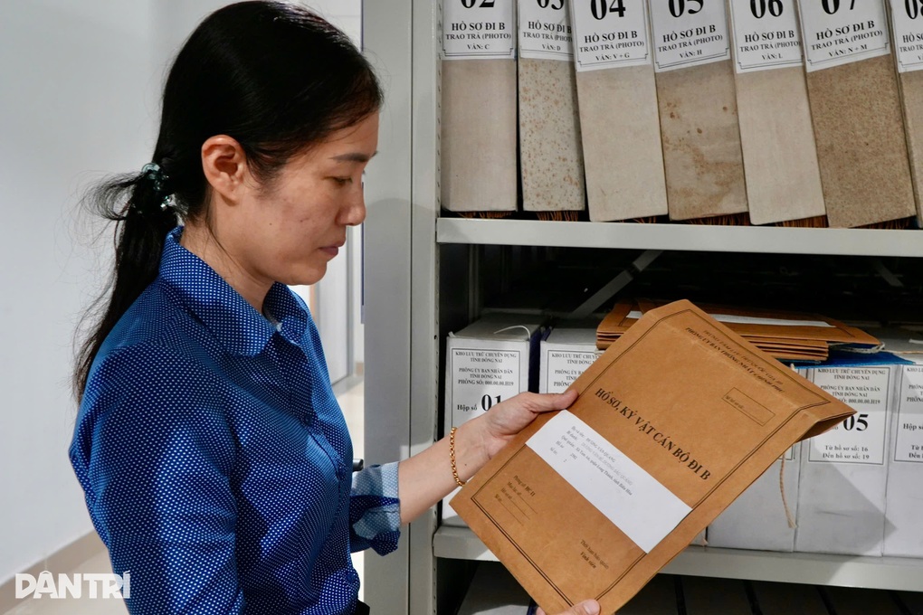 Đồng Nai tìm thân nhân của 191 cán bộ đi B để trao trả hồ sơ - 1 Đồng Nai tìm thân nhân của 191 cán bộ đi B để trao trả hồ sơ - 1