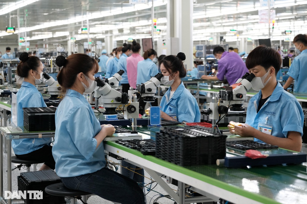 Thiếu hụt lao động cục bộ vẫn đang diễn ra ở một số địa phương, ngành nghề - 3 Thiếu hụt lao động cục bộ vẫn đang diễn ra ở một số địa phương, ngành nghề - 3