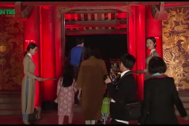 Lễ hội áo dài 2016 - sự thăng hoa của thời trang và âm nhạc