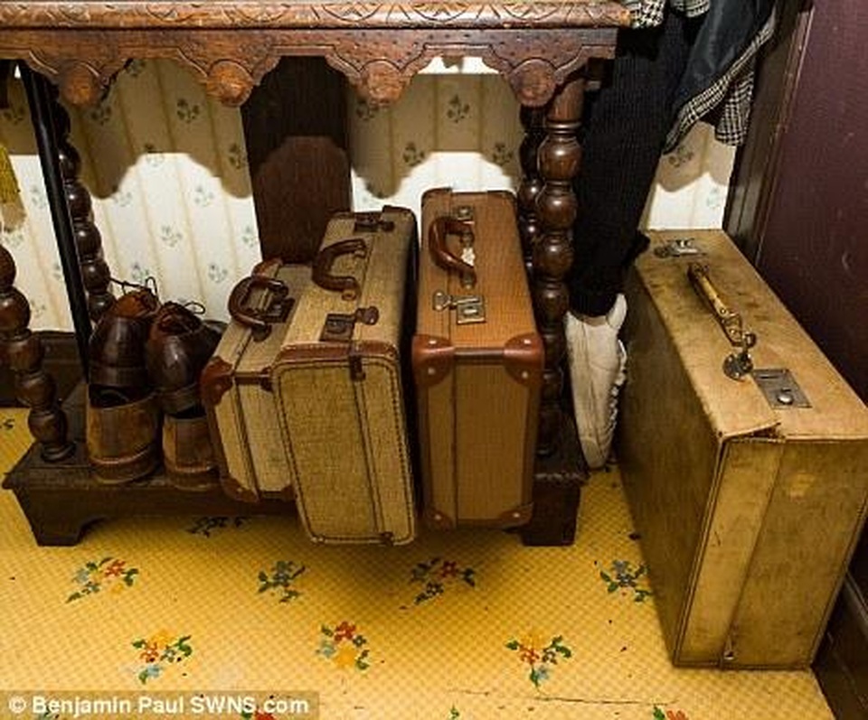 Bên trong ngôi nhà như xuyên không về 100 năm trước - 6