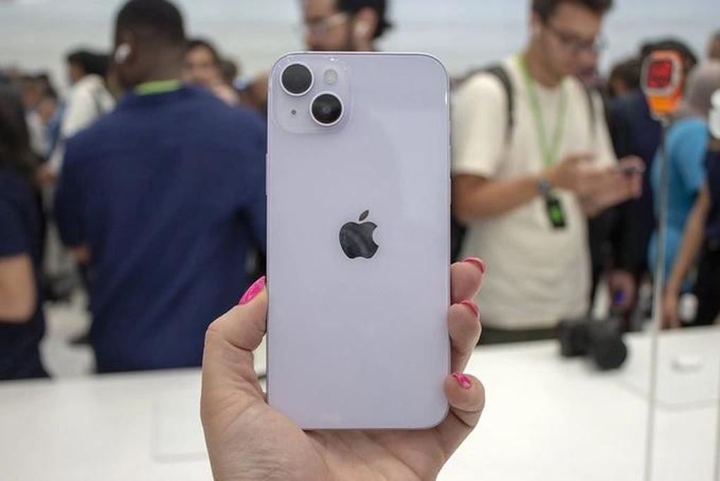 Người Việt thờ ơ với iPhone 14 và iPhone 14 Plus? - 1 Người Việt thờ ơ với iPhone 14 và iPhone 14 Plus? - 1