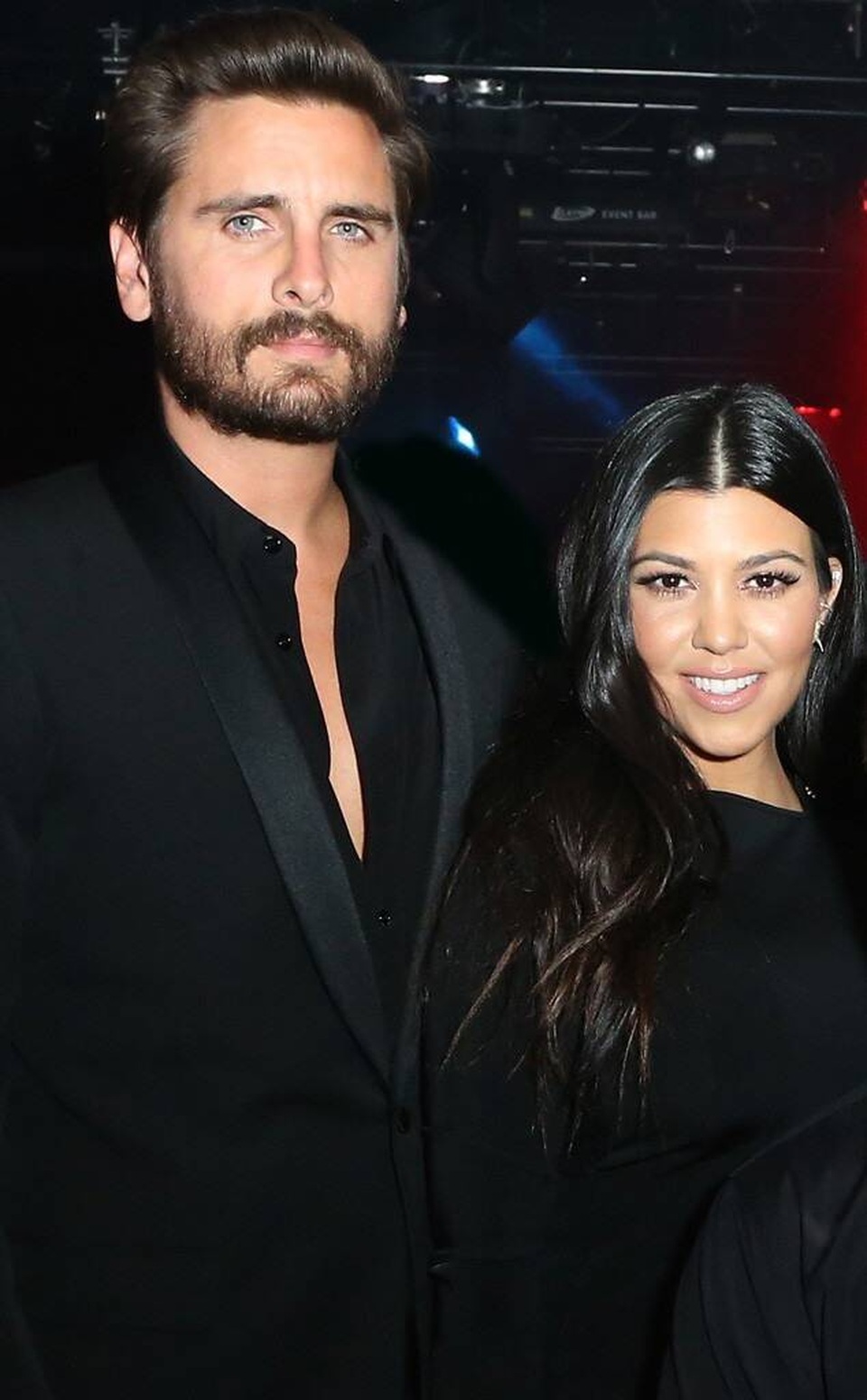 Kourtney Kardashian liên tục tung ảnh hot từ khi yêu chồng cũ hoa hậu Mỹ - 8 Kourtney Kardashian liên tục tung ảnh hot từ khi yêu chồng cũ hoa hậu Mỹ - 8