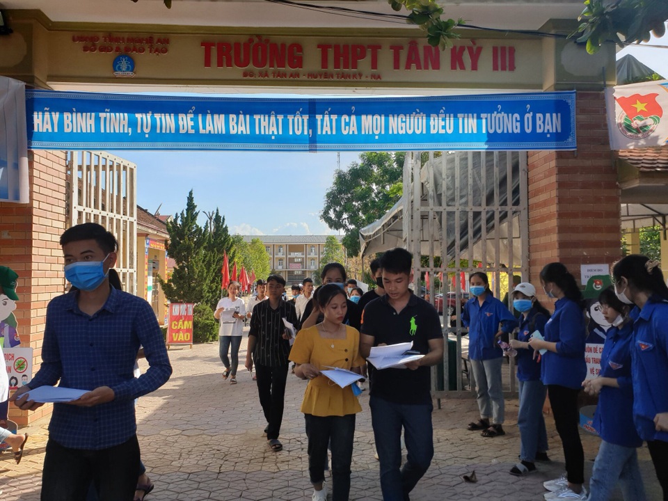 Ông chủ chuỗi hàng chục cửa hàng sáo đi thi... lần thứ 14 - 1 Ông chủ chuỗi hàng chục cửa hàng sáo đi thi... lần thứ 14 - 1