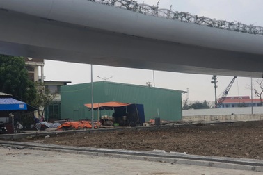 Nhóm đối tượng hung hãn tấn công người trông coi đất để... chiếm đất