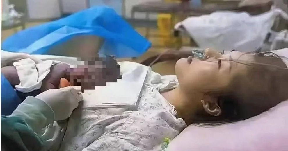 Sinh con có nước da ngăm đen, vợ tuyệt vọng vì bị chồng nghi ngờ - 1 Sinh con có nước da ngăm đen, vợ tuyệt vọng vì bị chồng nghi ngờ - 1