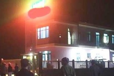 Phó Công an huyện tử vong trong nhà nghỉ: Tối hôm trước vừa bị tai nạn