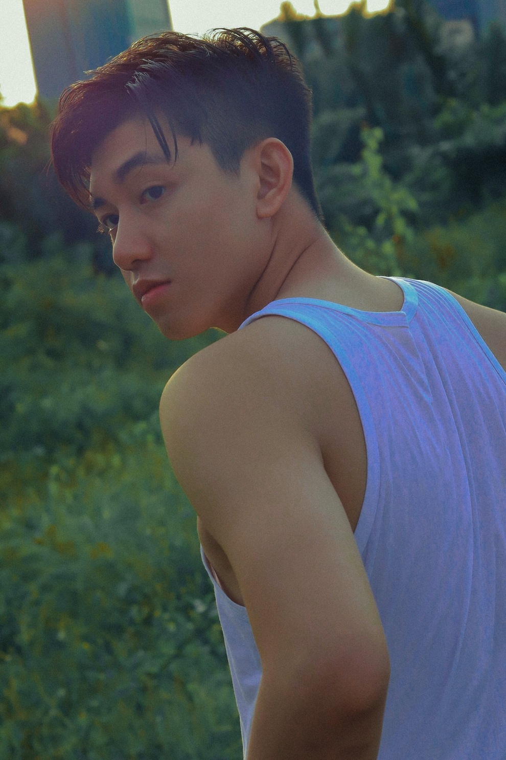 Hot boy hàng không mới nổi hút fans nhờ vẻ đẹp tự nhiên giản dị, ấm áp - 9 Hot boy hàng không mới nổi hút fans nhờ vẻ đẹp tự nhiên giản dị, ấm áp - 9