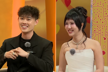 Nam sinh lưu ban quyết chinh phục bạn cùng bàn xinh đẹp, từ ghét thành yêu