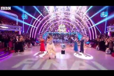 Abbey Clancy giành giải nhất cuộc thi Khiêu vũ