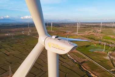 EVN muốn nhập điện gió từ Lào