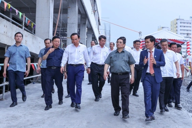 Thủ tướng: Không chia nhỏ gói thầu các dự án xây dựng bệnh viện