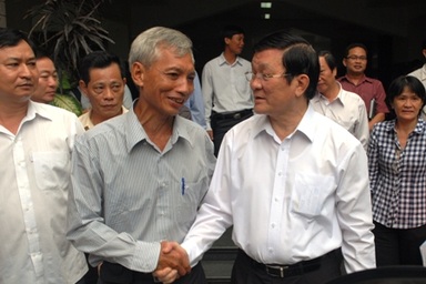 Chủ tịch nước đề nghị khen thưởng những người phát hiện vụ “lương khủng” 