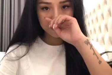 Clip cover "Đừng ai nhắc về anh ấy" của Võ Thương thu hút hàng chục ngàn lượt xem