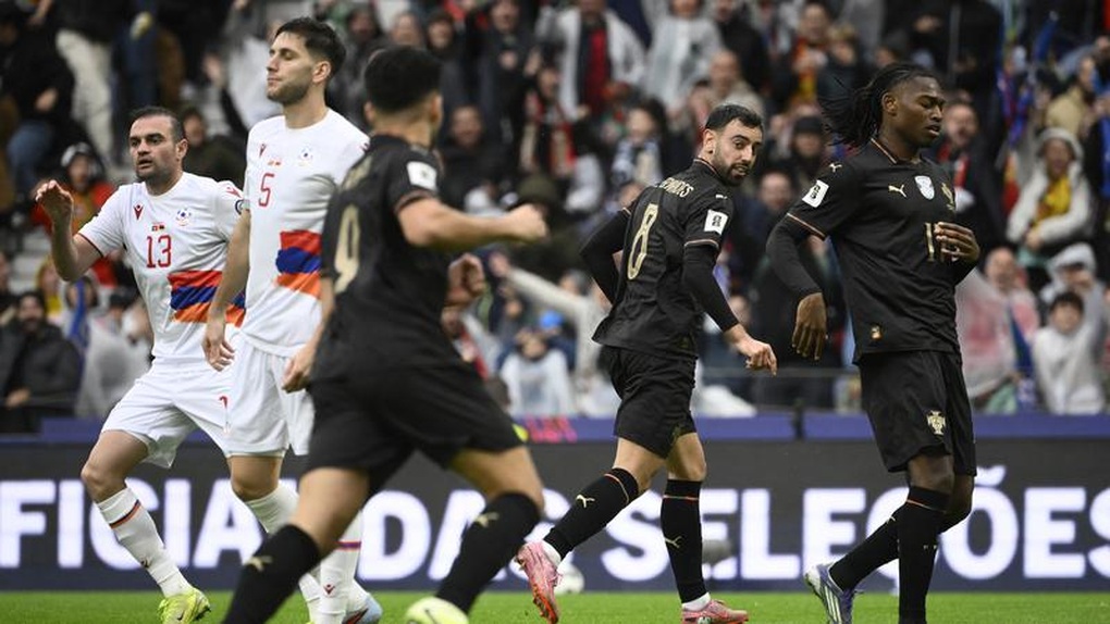 Ronaldo vắng mặt, Fernandes tỏa sáng giúp Bồ Đào Nha dự World Cup 2026 - 1 Ronaldo vắng mặt, Fernandes tỏa sáng giúp Bồ Đào Nha dự World Cup 2026 - 1