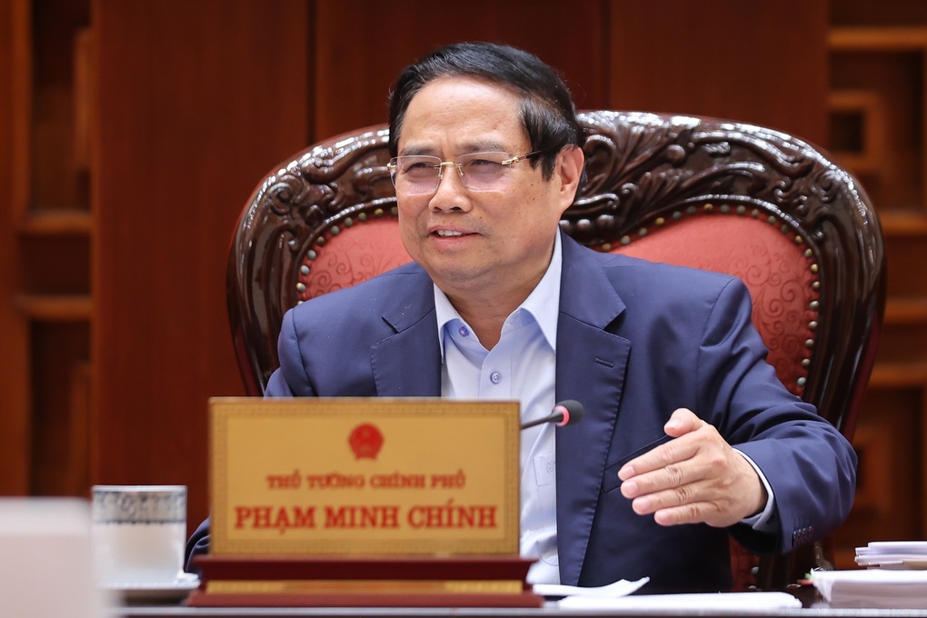 Thủ tướng: Tổ chức Triển lãm 80 năm thực sự là ngày hội non sông - 2 Thủ tướng: Tổ chức Triển lãm 80 năm thực sự là ngày hội non sông - 2