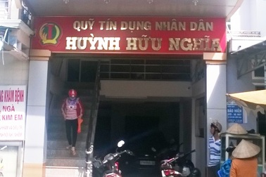 Sóc Trăng: Người dân điêu đứng vì vay vốn tín dụng qua "cò"!