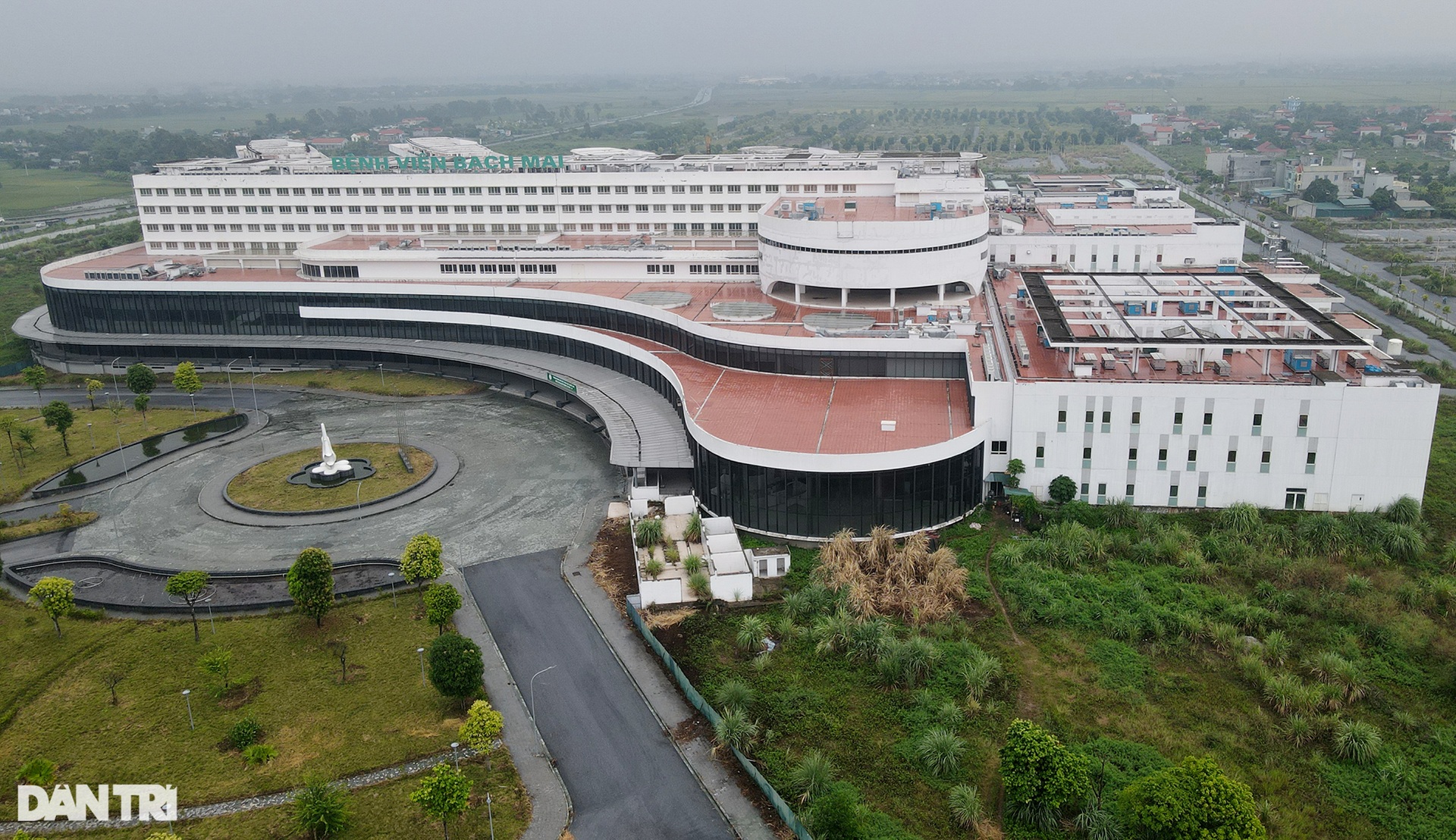 Toàn cảnh 2 bệnh viện Trung ương trị giá nghìn tỷ đồng bỏ hoang ở Hà Nam - 8 Toàn cảnh 2 bệnh viện Trung ương trị giá nghìn tỷ đồng bỏ hoang ở Hà Nam - 8