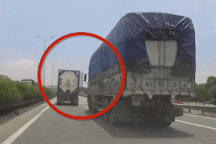 Bài học đắt giá cho tài xế non tay vượt ẩu, chen vào làn khẩn cấp