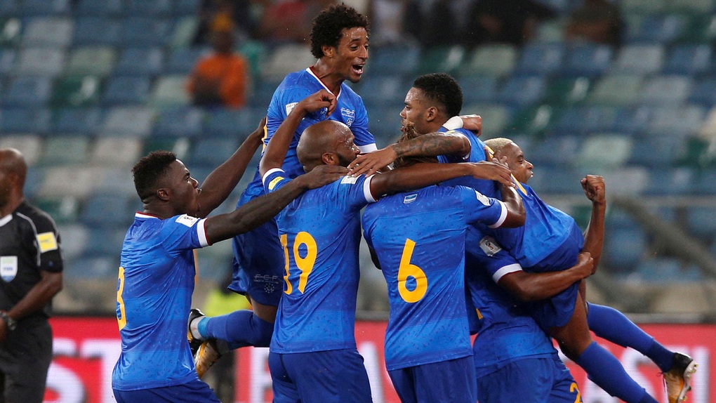 Chủ tịch FIFA khen ngợi đội bóng nhỏ bé giành vé dự World Cup - 1 Chủ tịch FIFA khen ngợi đội bóng nhỏ bé giành vé dự World Cup - 1