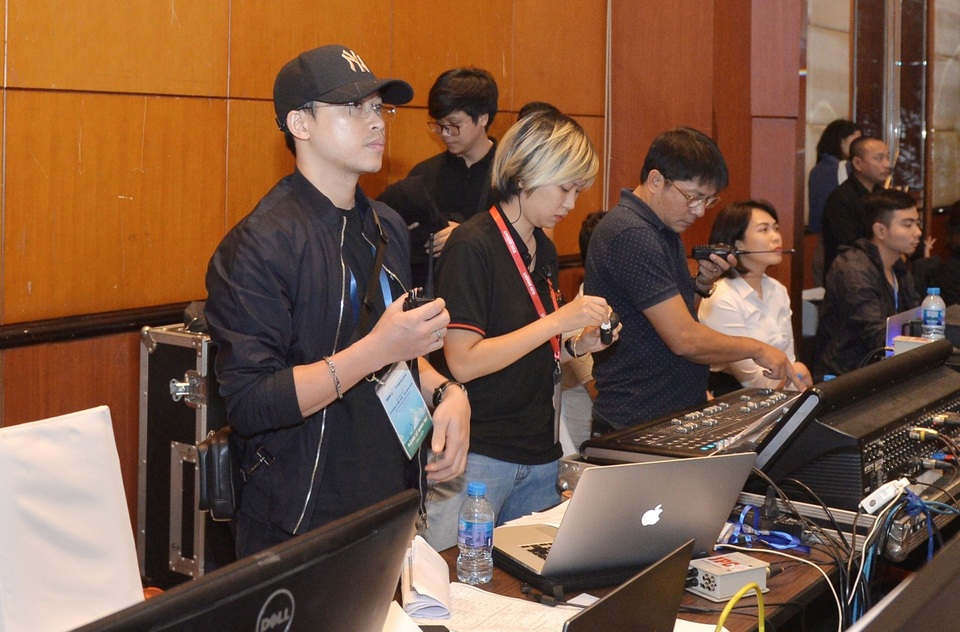 Đạo diễn Đặng Lê Minh Trí Techfest 2019 Hội tụ để tỏa sáng - 2 Đạo diễn Đặng Lê Minh Trí Techfest 2019 Hội tụ để tỏa sáng - 2
