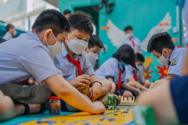 Trở lại trường học: Trẻ hào hứng nhưng cần chuẩn bị tốt về thể chất và cảm xúc