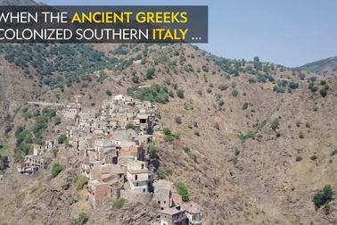 Đến thăm những ngôi làng “ma ám”