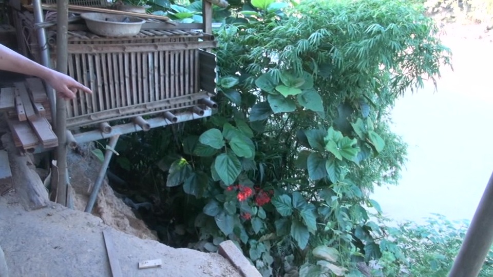 Cuộc sống ở nơi cứ mùa mưa là đi ở nhờ - 2 Cuộc sống ở nơi cứ mùa mưa là đi ở nhờ - 2