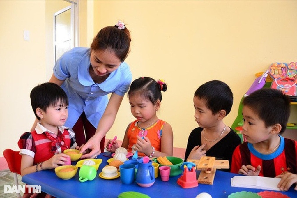 Tin vui cho giáo viên mầm non: Phụ cấp có thể tăng đến 80% - 1 Tin vui cho giáo viên mầm non: Phụ cấp có thể tăng đến 80% - 1