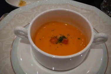 Một đoạn video trình diễn ảnh được tạo ra bởi Storyo