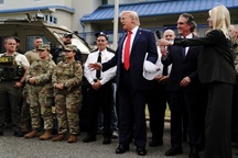 Tổng thống Trump sẽ tuần tra đường phố thủ đô sau lệnh triển khai vệ binh