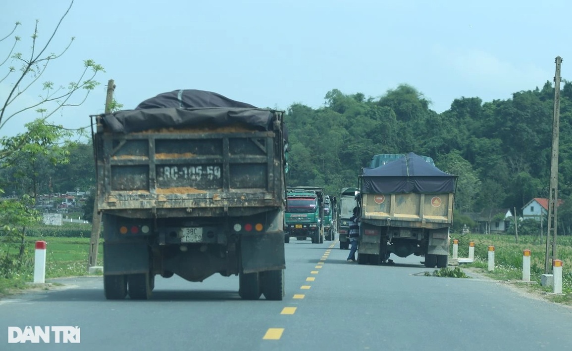 Hung thần xa lộ dàn hàng ngang trên đường - 5 Hung thần xa lộ dàn hàng ngang trên đường - 5