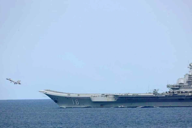 Trung Quốc liên tục diễn tập tàu sân bay, Nhật điều tàu khu trục giám sát