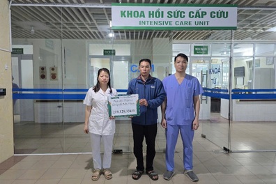 Được bạn đọc giúp đỡ, cậu bé 7 tuổi bị bỏng nặng đã ổn định và xuất viện