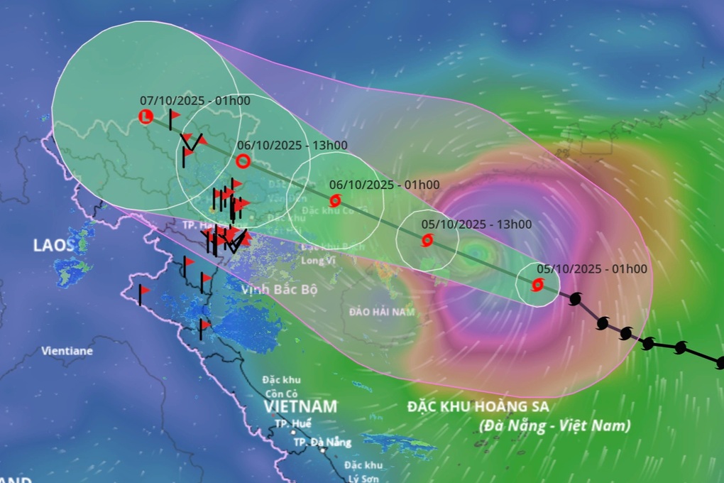 Bão Matmo hướng vào đất liền nước ta, miền Bắc mưa to từ tối nay - 1 Bão Matmo hướng vào đất liền nước ta, miền Bắc mưa to từ tối nay - 1