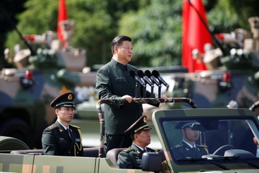 Chủ tịch Tập Cận Bình thị sát duyệt binh lớn nhất tại Hong Kong