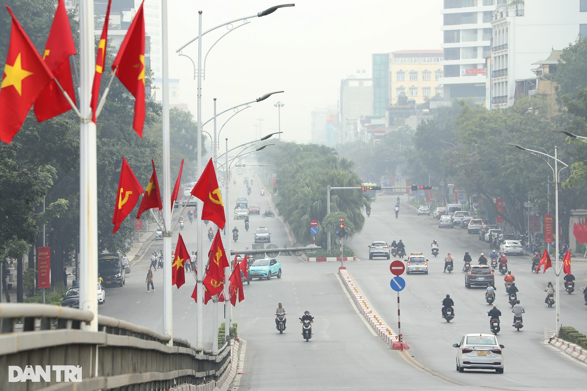 Hình ảnh đường phố Hà Nội yên bình trong ngày đầu năm mới 2024 Báo