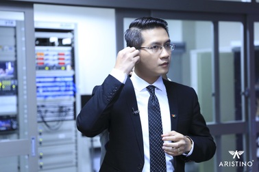 Bí mật đằng sau vẻ lịch lãm của BTV Thời sự VTV